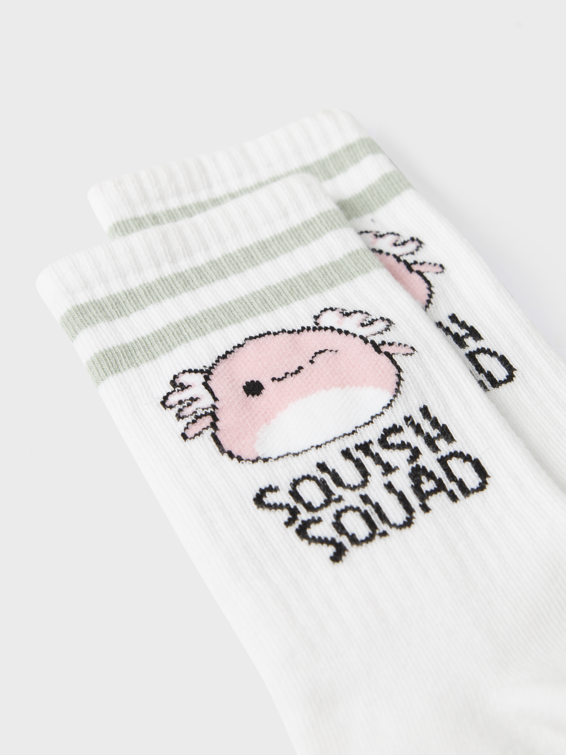 model_shot-front_full